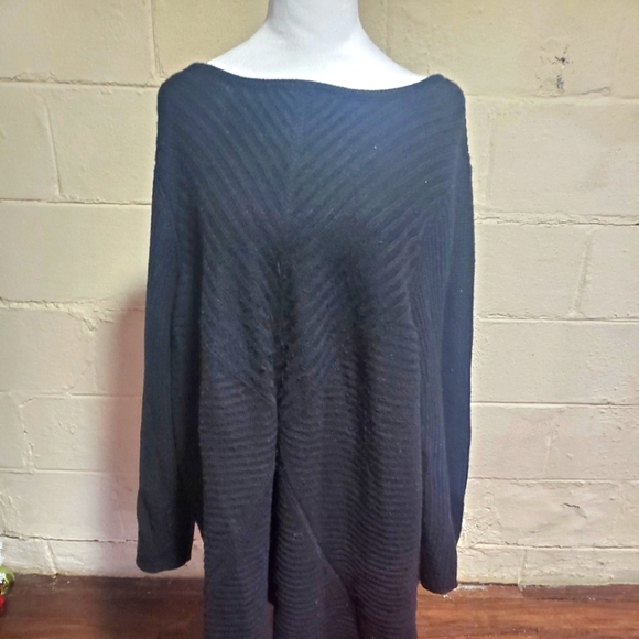 Textured sweater - Picture 2 of 4